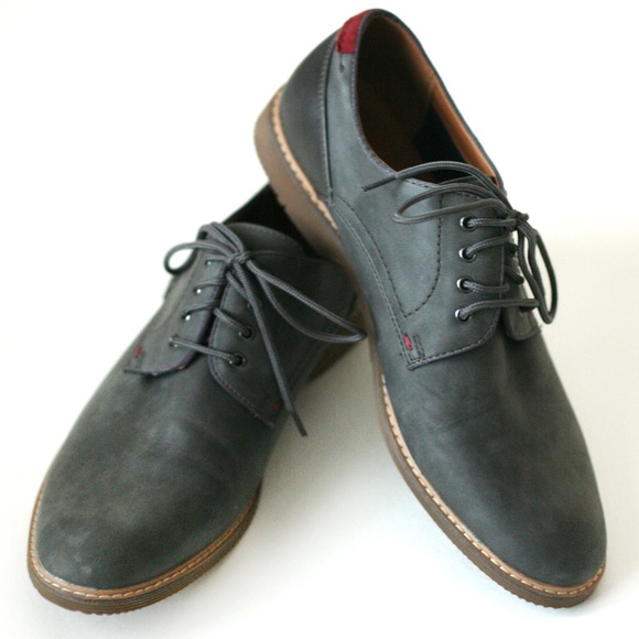 Steve Madden Other - Steve Madden gray men's tie lace oxford shoes